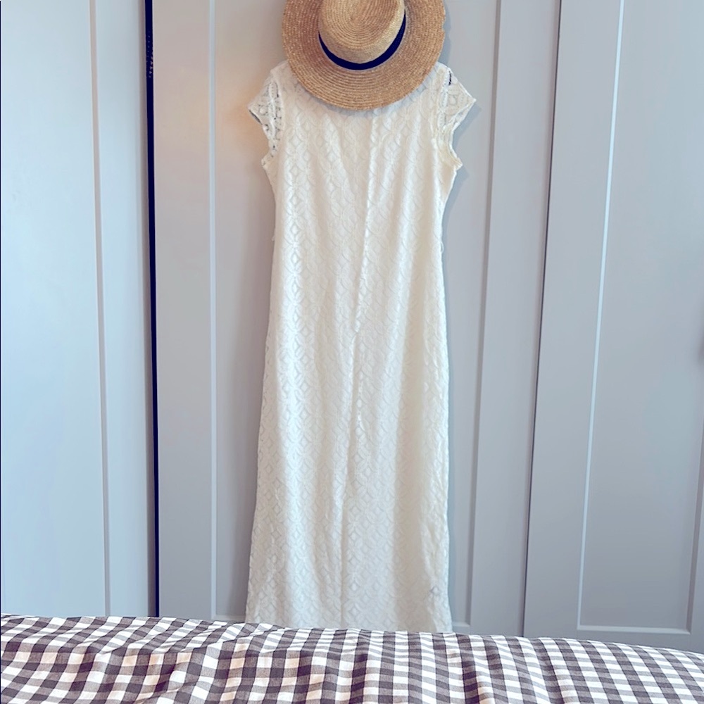 Sharagano White Pleated Maxi Dress with Flutter Sleeves